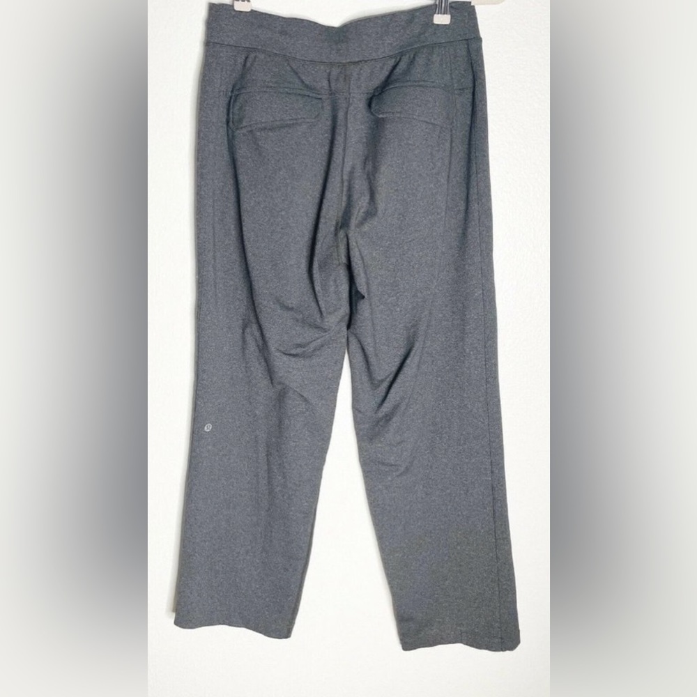 Lululemon Yoga Sweatpants Workout Gray Kung Fu
Joggers Track Size Medium